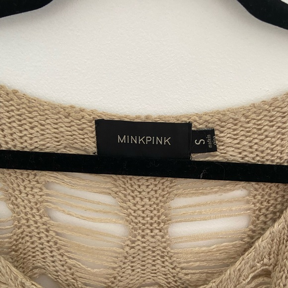 MINKPINK CROCHET SWEATER. TINY STAIN ON ARM PICTURED. SIZE S. - Picture 2 of 5